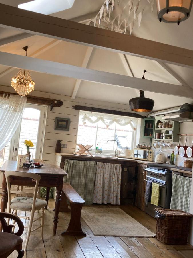 The Kiddly - Central, Old Town, Lively, Dog Friendly, Parking. Lägenhet Falmouth Exteriör bild